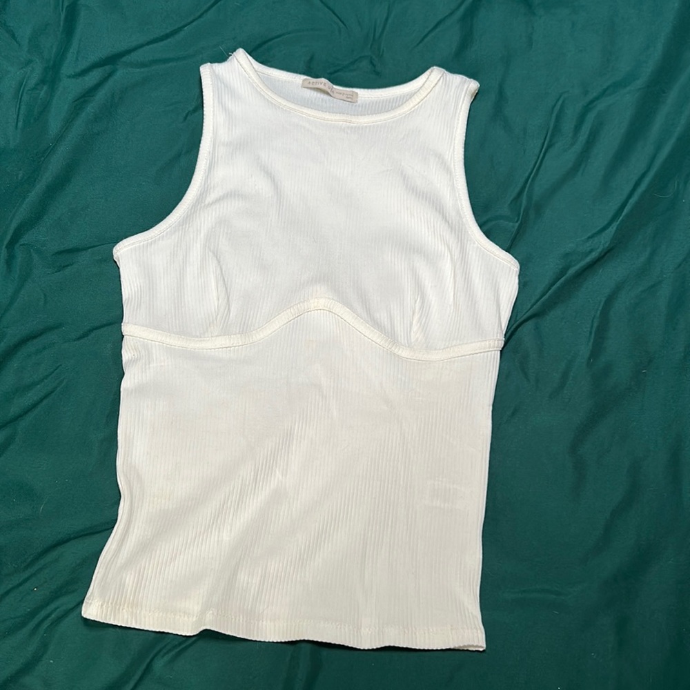 NWOT Underboob Tank Top